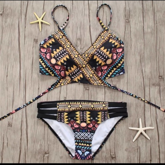 Aztec Bikini Set - Picture 2 of 10